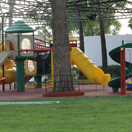 אתר נופש Labranda Alantur אלאניה