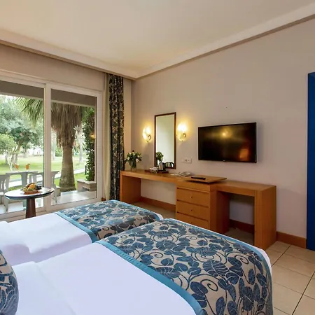 Semesteranläggning (resort) Labranda Alantur