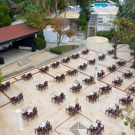 Semesteranläggning (resort) Labranda Alantur Alanya