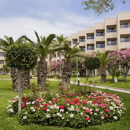 Üdülőközpont Labranda Alantur Alanya