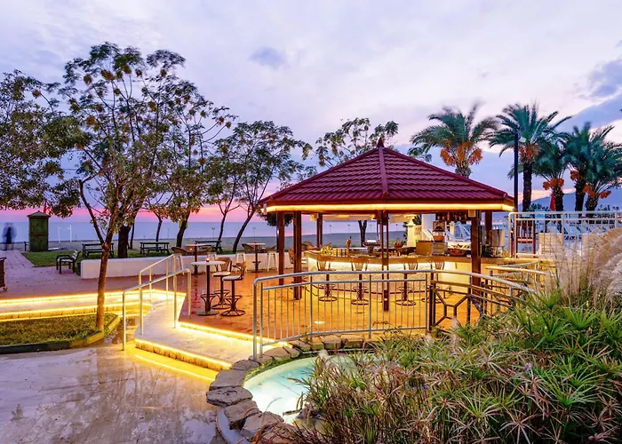 度假村 Labranda Alantur 5*